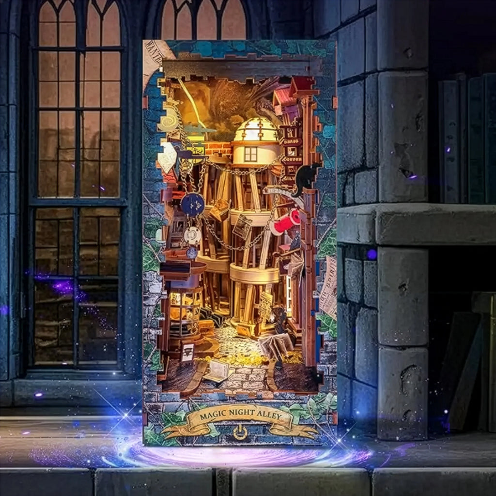 Magic Alley | Book Nook DIY
