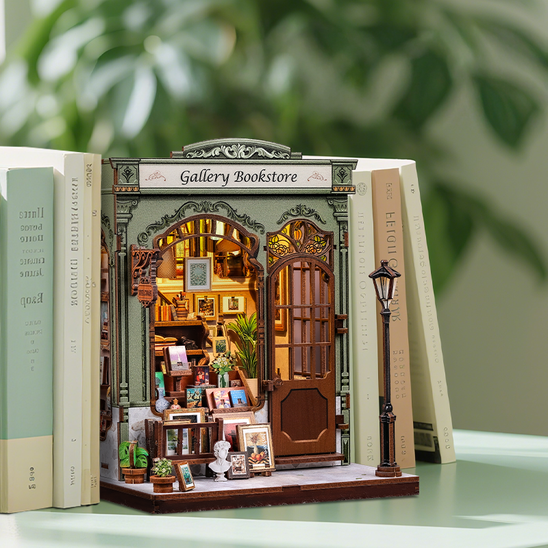 Bookstore & Art Gallery | Miniature House DIY