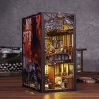 Mystery on the Train | Book Nook DIY