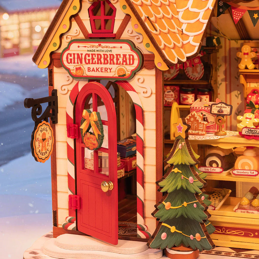Gingerbread House | Enchanted Christmas | Miniature House DIY