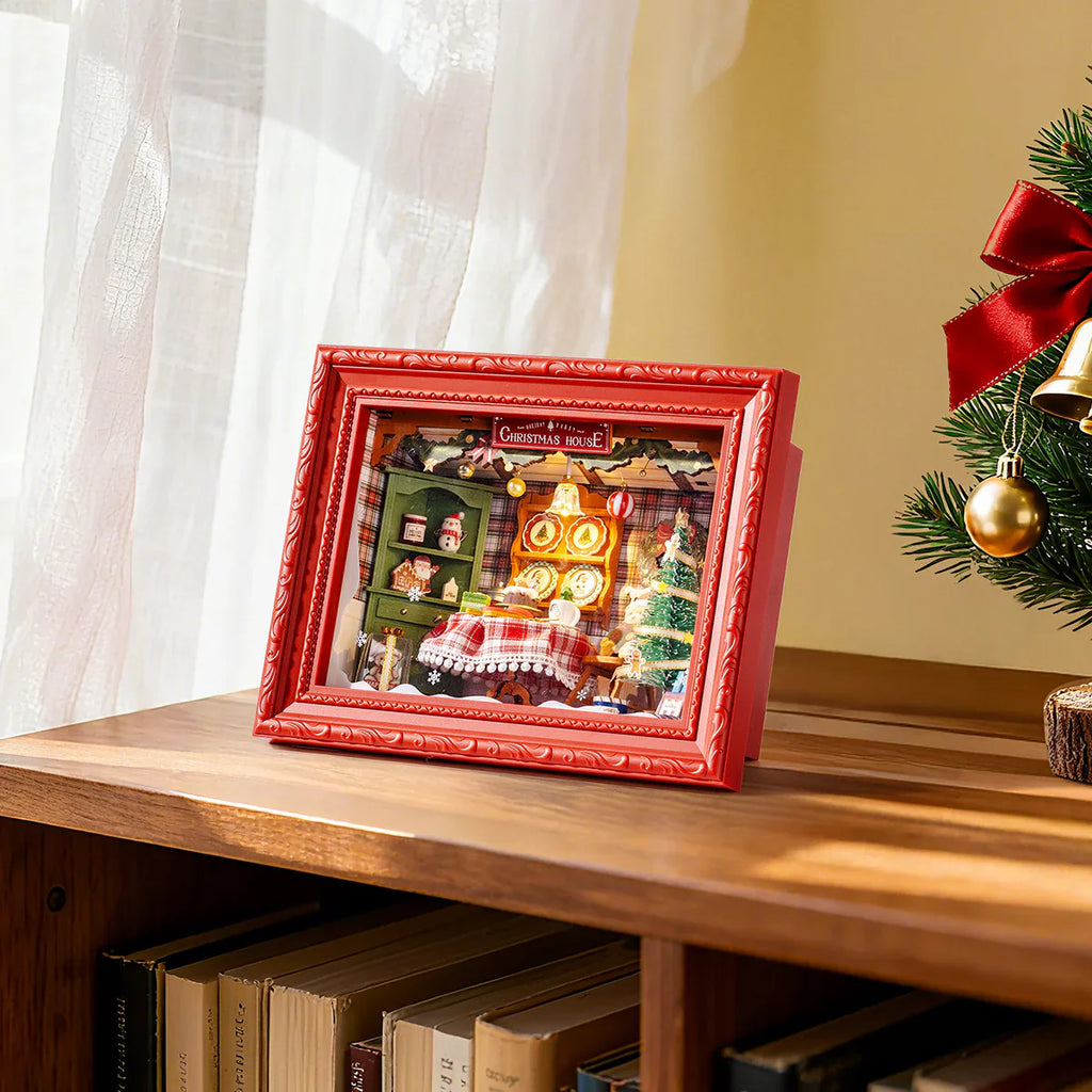 Holiday Party Frame | Enchanted Christmas | 3D Puzzle