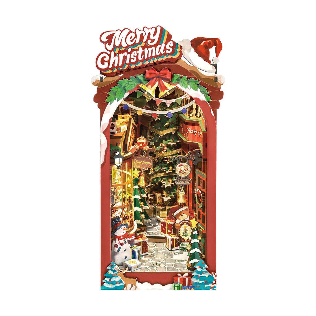 Festive Street | Enchanted Christmas | Book Nook DIY