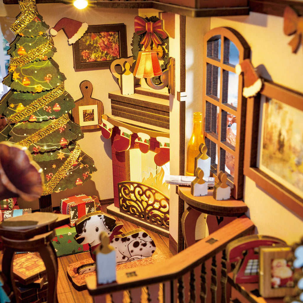 Cozy Living Room | Enchanted Christmas | Book Nook DIY