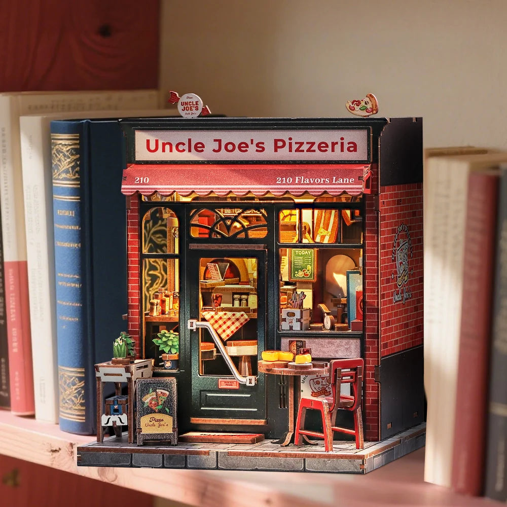 Joe’s Pizzeria | Miniature House DIY