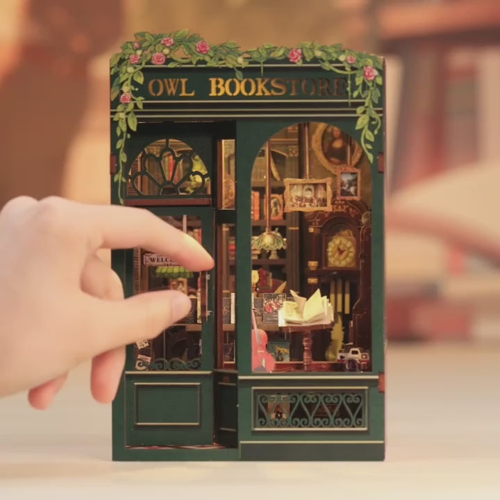 The Owl Bookshop | Book Nook DIY