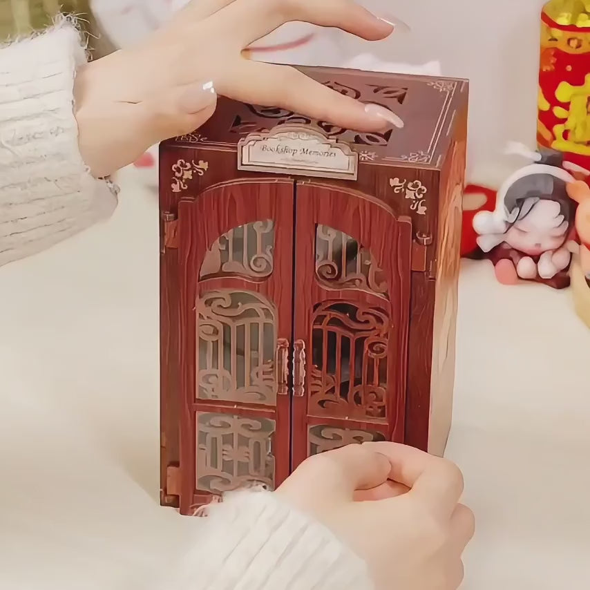 Memories of a Bookstore | Book Nook DIY