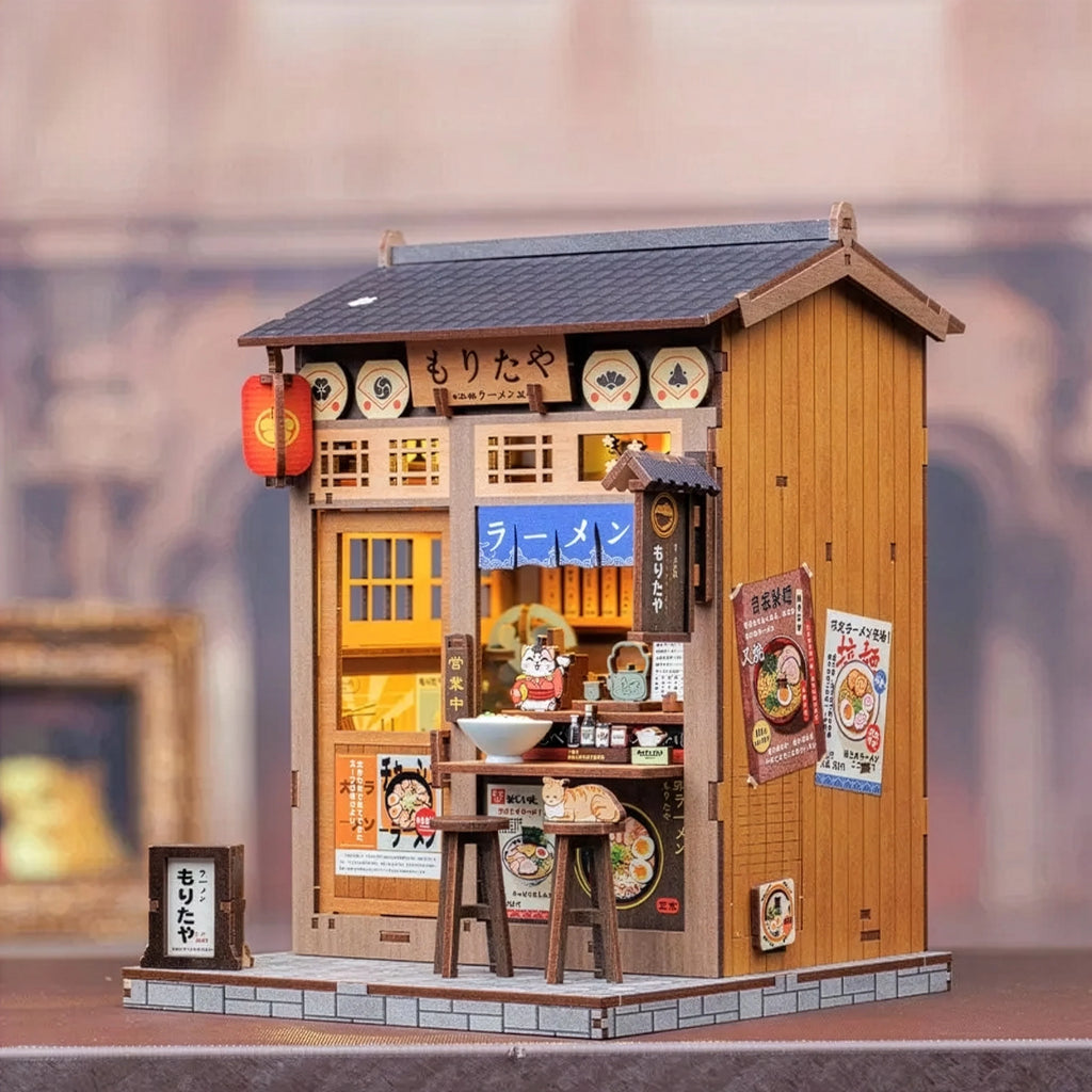 Japanese Ramen Restaurant | Miniature House DIY