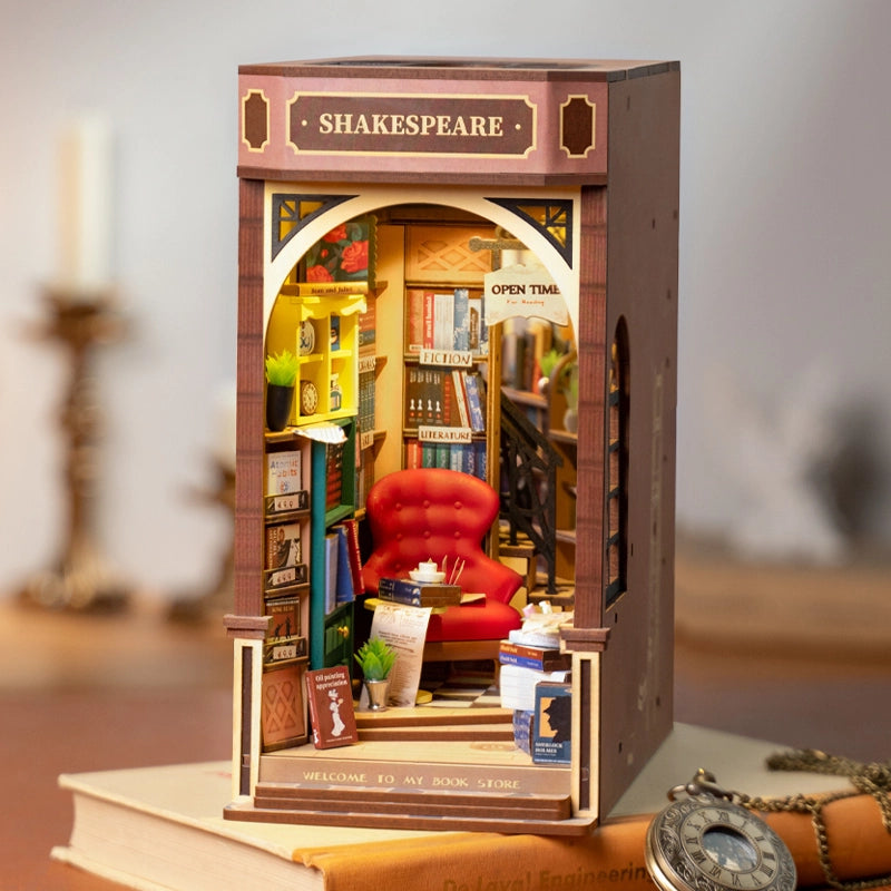 Shakespeare’s Bookshop | Book Nook DIY
