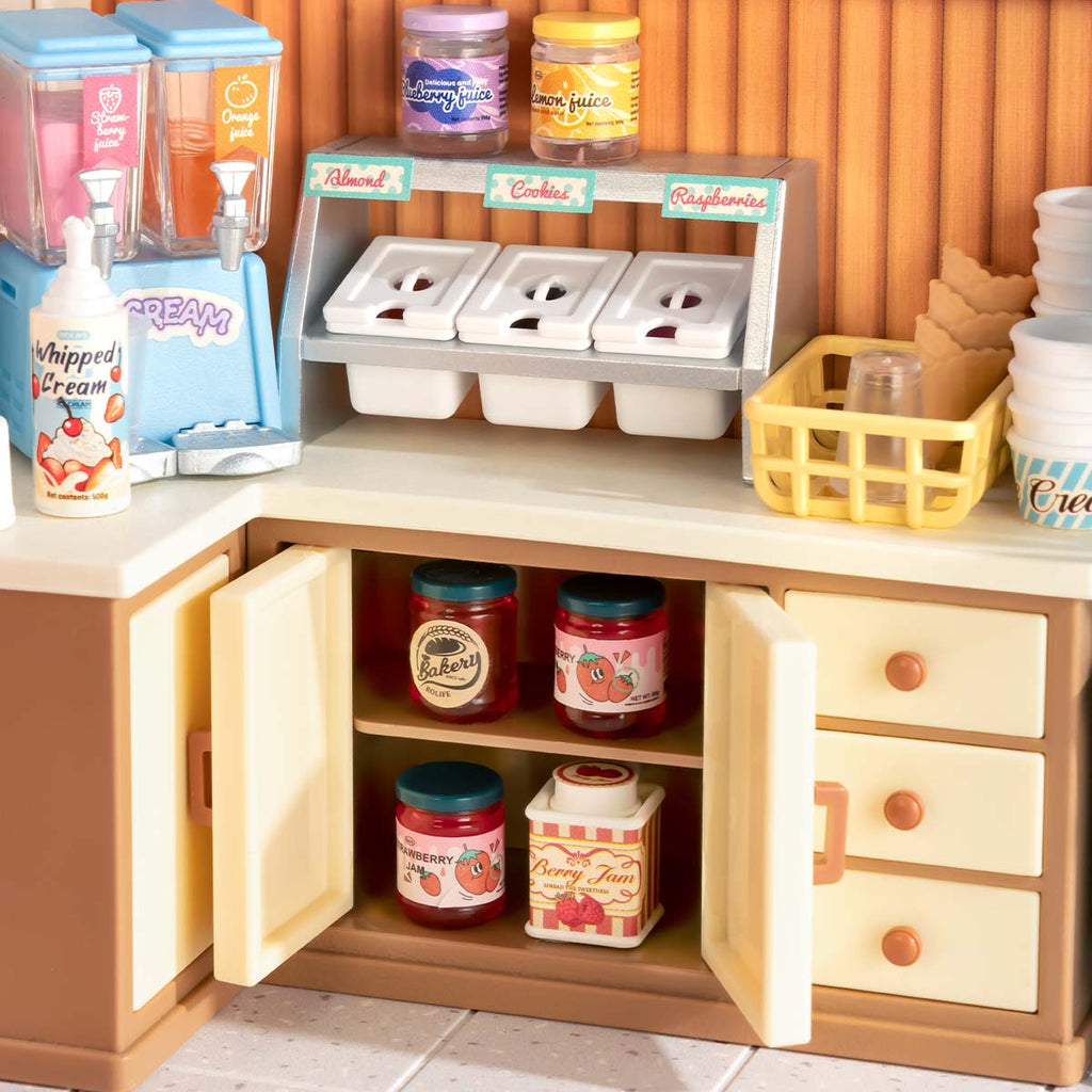 Delightful Ice Cream Shop | Miniature House DIY