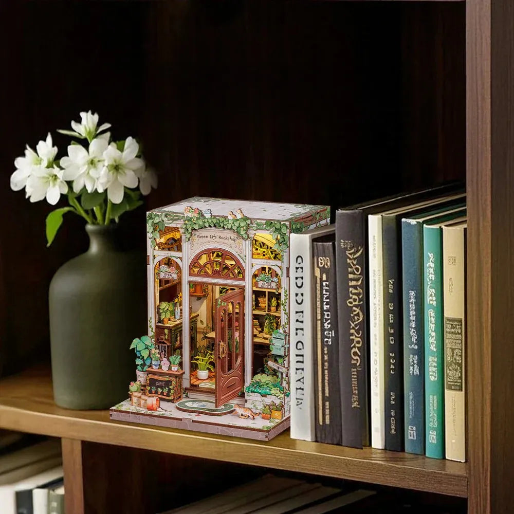 Green Life Bookstore | Miniature House DIY